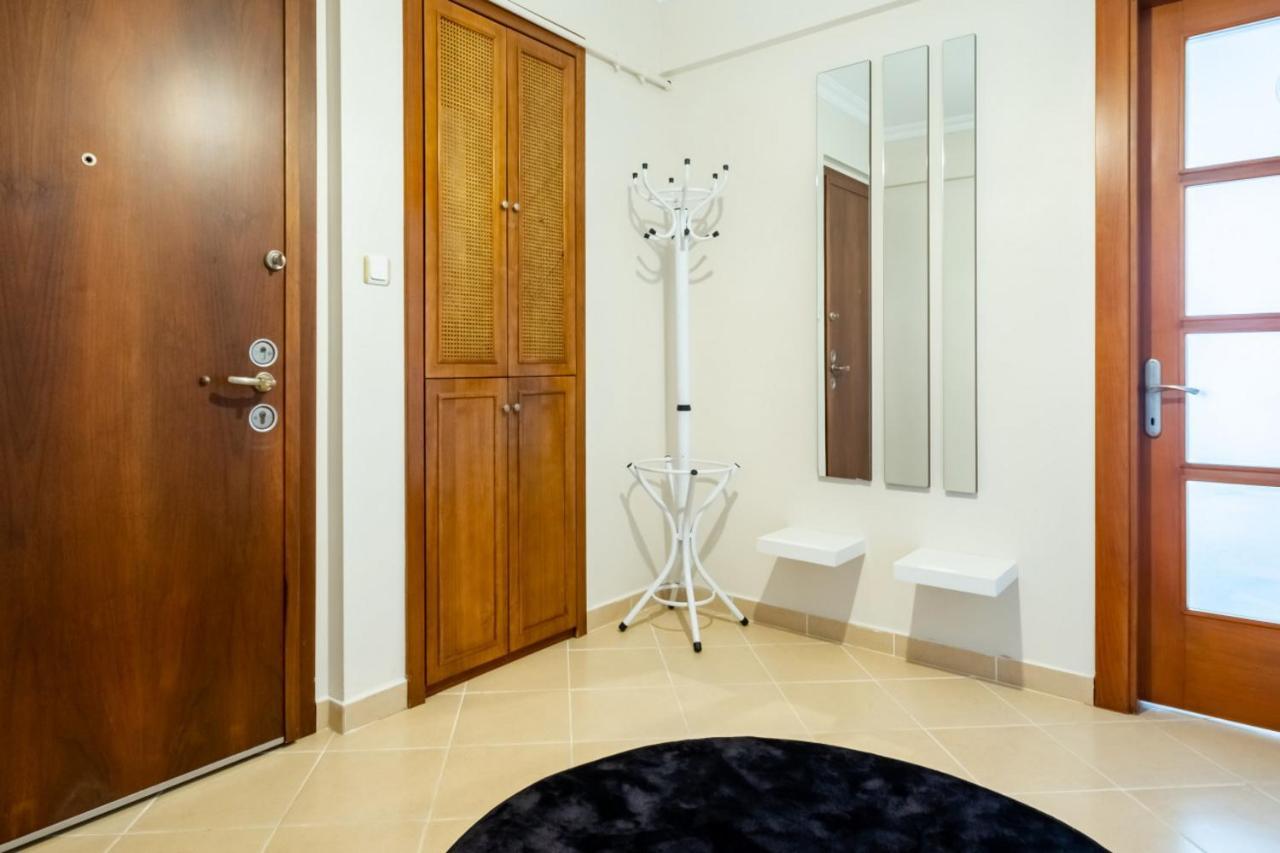 Апартаменты Comfy Flat Near Popular Attractions In Sisli Стамбул Экстерьер фото